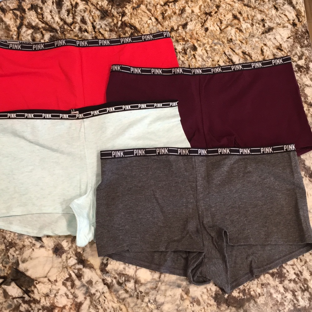 NWOT VS Pink low rise boyshort bundle
